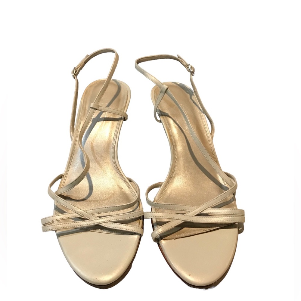 Tabolts cream kitten heel sandals size 7